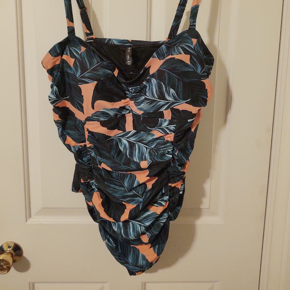 Swimsuit one piece